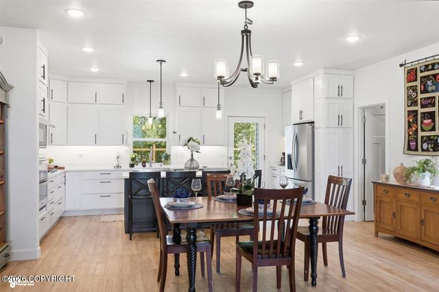 11045 E John Henry Circle, Palmer, AK 99645
