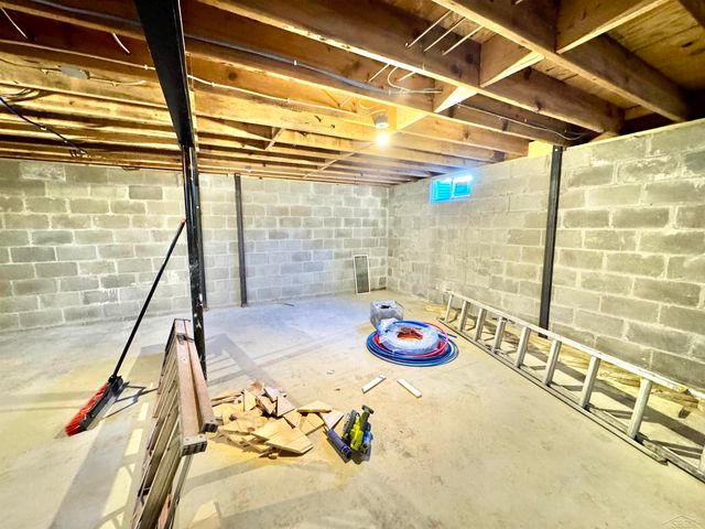4820 S Washington Road, Saginaw, MI 48601