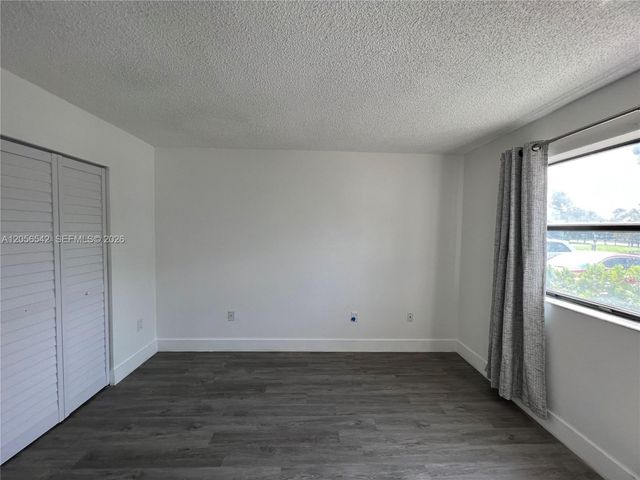 7235 NW 179th Street 104, Hialeah, FL 33015