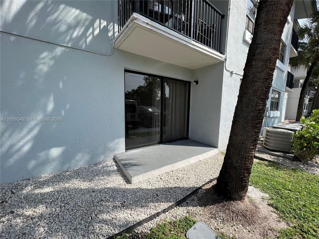 7235 NW 179th Street 104, Hialeah, FL 33015