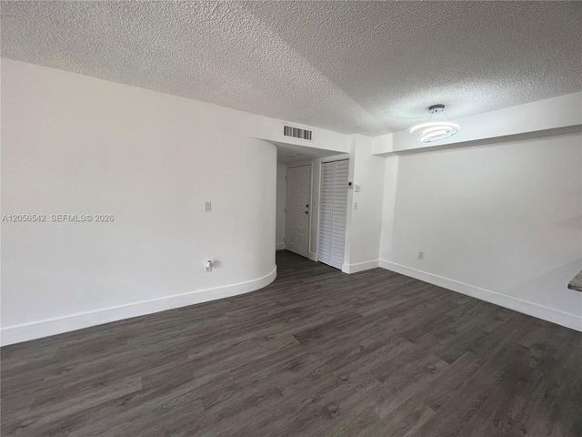 7235 NW 179th Street 104, Hialeah, FL 33015