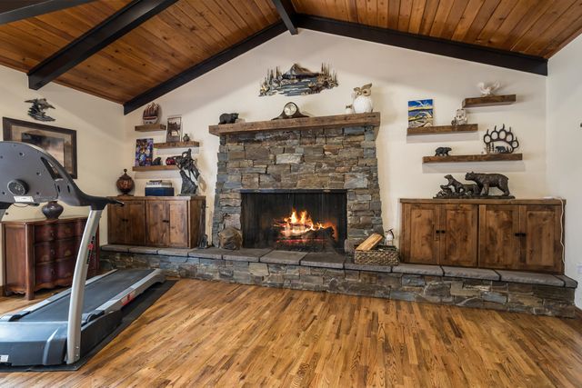 62111 Cody Road, Bend, OR 97701