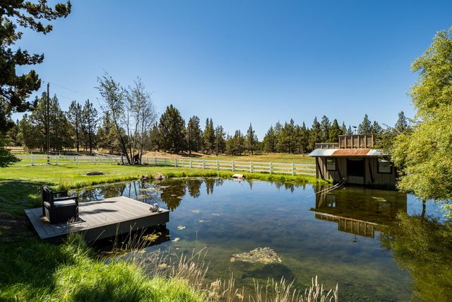 62111 Cody Road, Bend, OR 97701