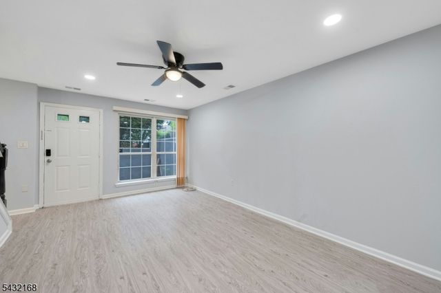 151 W Market St 1415, Newark City, NJ 07103