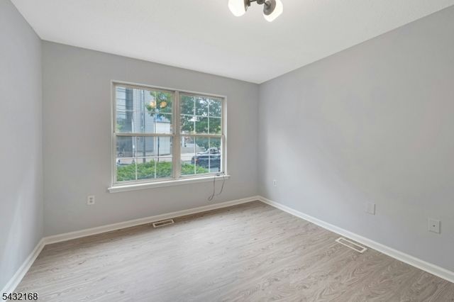 151 W Market St 1415, Newark City, NJ 07103