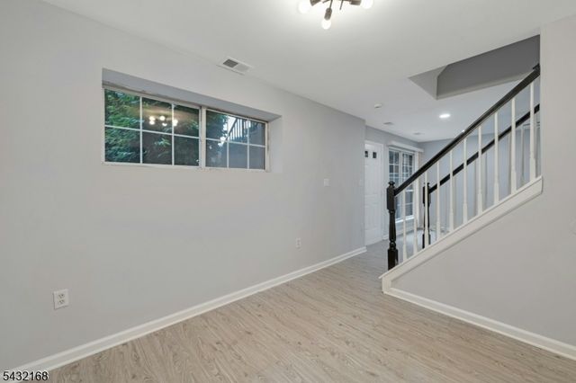 151 W Market St 1415, Newark City, NJ 07103