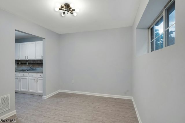 151 W Market St 1415, Newark City, NJ 07103