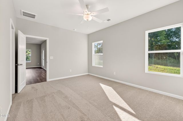 204 Shiloh Woods Circle, Smithfield, NC 27577