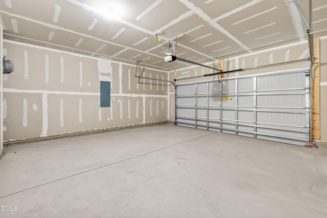 204 Shiloh Woods Circle, Smithfield, NC 27577