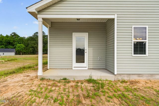 204 Shiloh Woods Circle, Smithfield, NC 27577