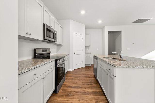 204 Shiloh Woods Circle, Smithfield, NC 27577