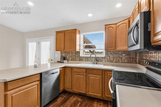 927 N Purcell Boulevard, Pueblo West, CO 81007