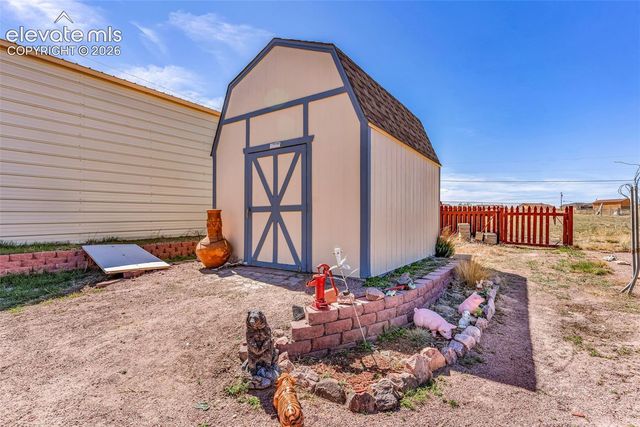 927 N Purcell Boulevard, Pueblo West, CO 81007
