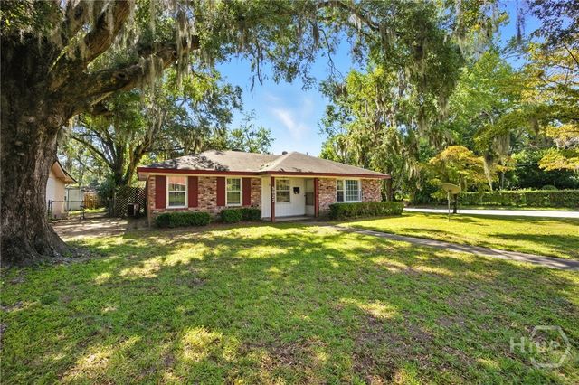 5022 Greenway Lane, Savannah, GA 31406