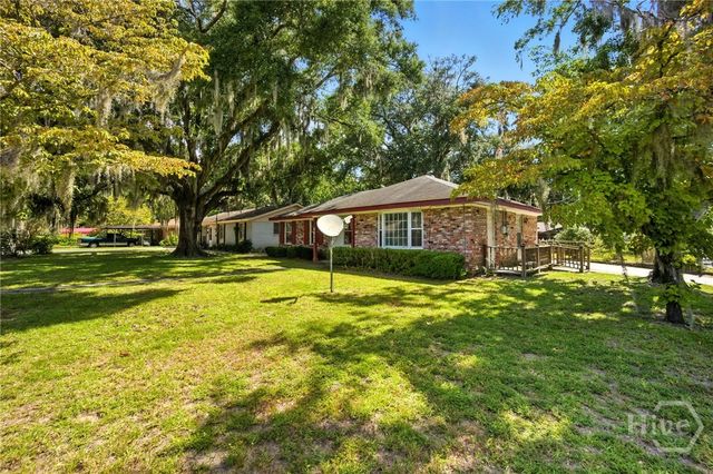 5022 Greenway Lane, Savannah, GA 31406