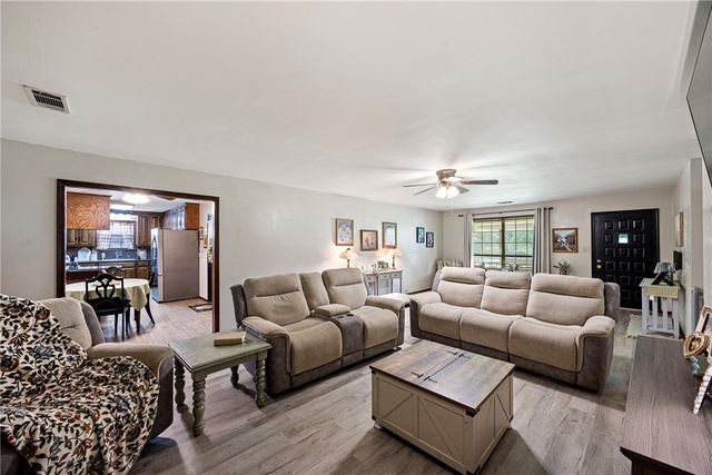 131 Virden Circle, Russellville, AR 72802