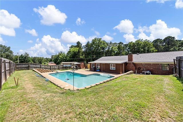 131 Virden Circle, Russellville, AR 72802