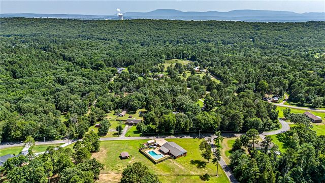 131 Virden Circle, Russellville, AR 72802