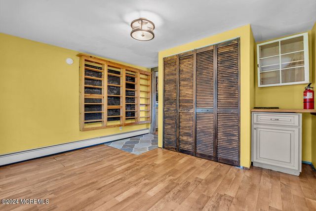 105 Longfellow Avenue, Toms River, NJ 08753