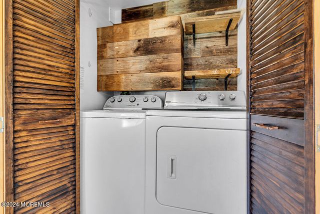 105 Longfellow Avenue, Toms River, NJ 08753