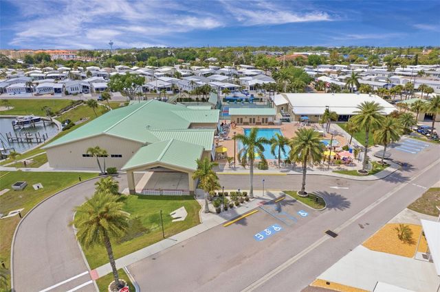 802 TURF, Venice, FL 34285