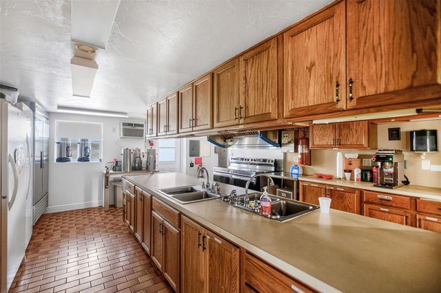 802 TURF, Venice, FL 34285