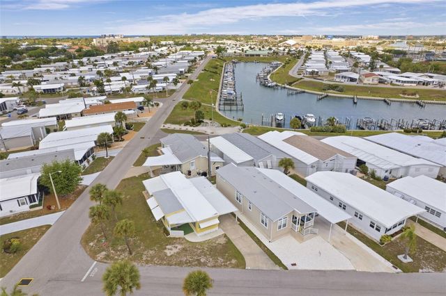 802 TURF, Venice, FL 34285