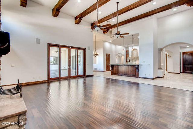 4854 E CAIDA DEL SOL Drive, Paradise Valley, AZ 85253