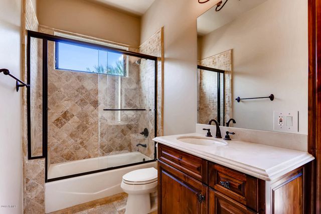 4854 E CAIDA DEL SOL Drive, Paradise Valley, AZ 85253