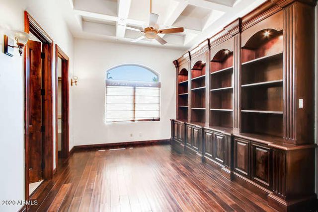 4854 E CAIDA DEL SOL Drive, Paradise Valley, AZ 85253