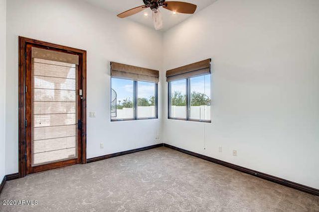 4854 E CAIDA DEL SOL Drive, Paradise Valley, AZ 85253