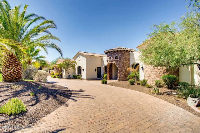 4854 E CAIDA DEL SOL Drive, Paradise Valley, AZ 85253
