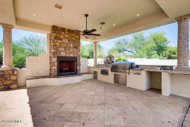 4854 E CAIDA DEL SOL Drive, Paradise Valley, AZ 85253
