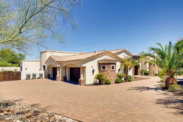 4854 E CAIDA DEL SOL Drive, Paradise Valley, AZ 85253