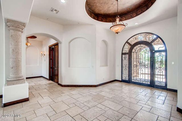 4854 E CAIDA DEL SOL Drive, Paradise Valley, AZ 85253