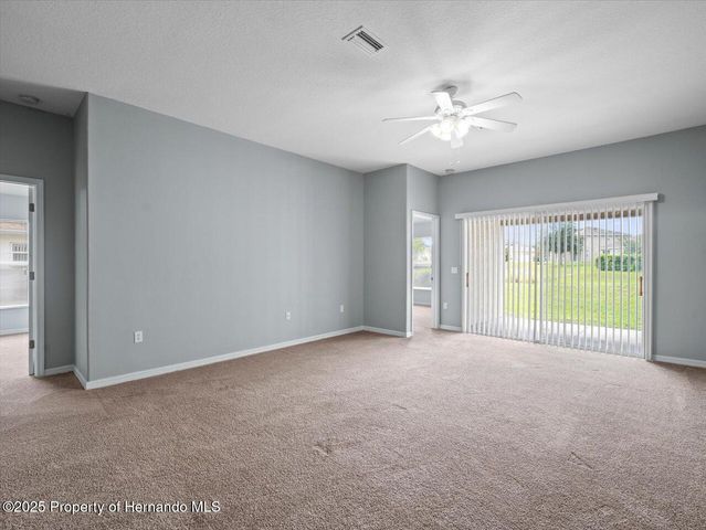 3891 Crossline Drive, Spring Hill, FL 34609