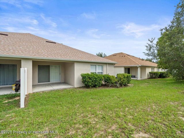 3891 Crossline Drive, Spring Hill, FL 34609