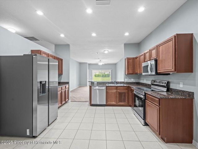 3891 Crossline Drive, Spring Hill, FL 34609