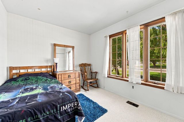 20461 Roche Road, Brownstown Twp, MI 48183