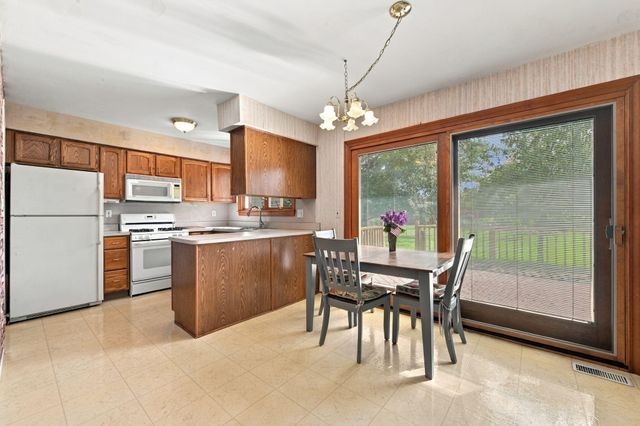 20461 Roche Road, Brownstown Twp, MI 48183