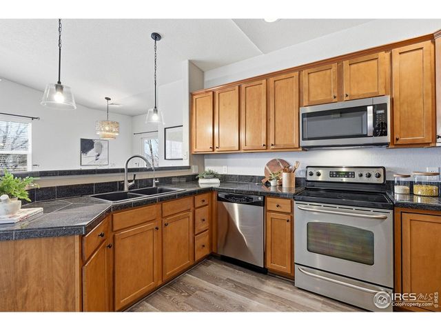 2433 Owens Ave 204, Fort Collins, CO 80528