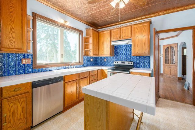 W156N11580 PILGRIM ROAD, Germantown, WI 53022