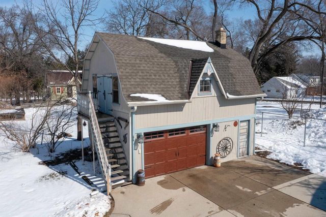 W156N11580 PILGRIM ROAD, Germantown, WI 53022