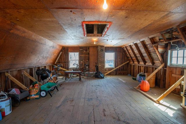 W156N11580 PILGRIM ROAD, Germantown, WI 53022