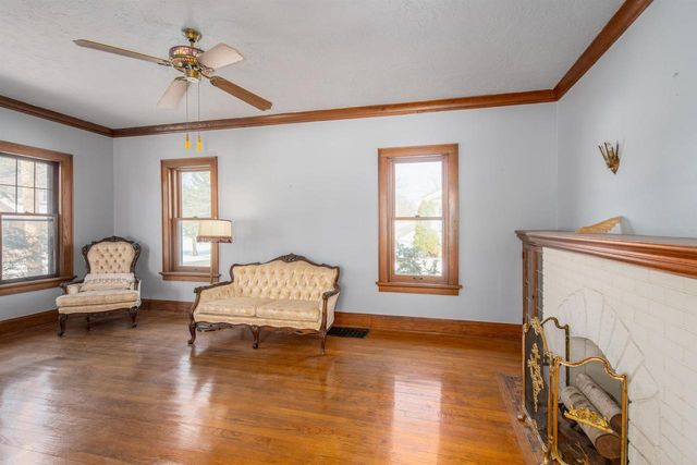 W156N11580 PILGRIM ROAD, Germantown, WI 53022