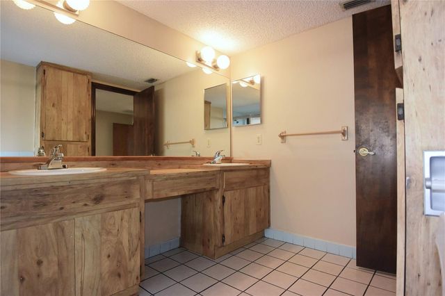 1382 VALIANT AVENUE, Spring Hill, FL 34608