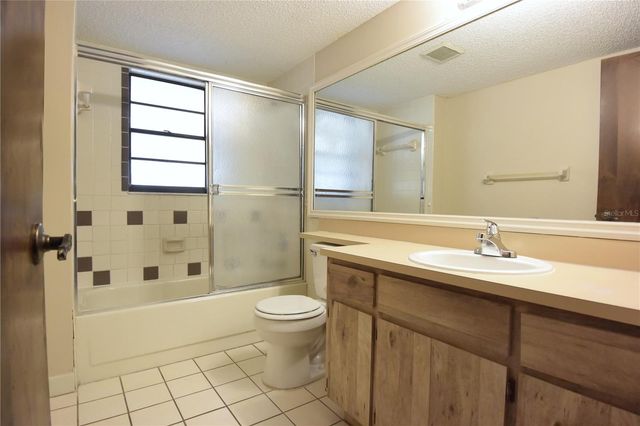 1382 VALIANT AVENUE, Spring Hill, FL 34608