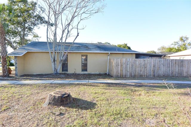 1382 VALIANT AVENUE, Spring Hill, FL 34608