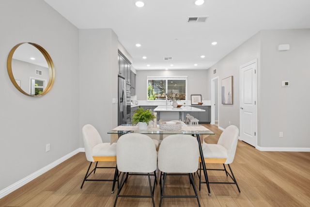 667 Beechnut Court, San Jose, CA 95133