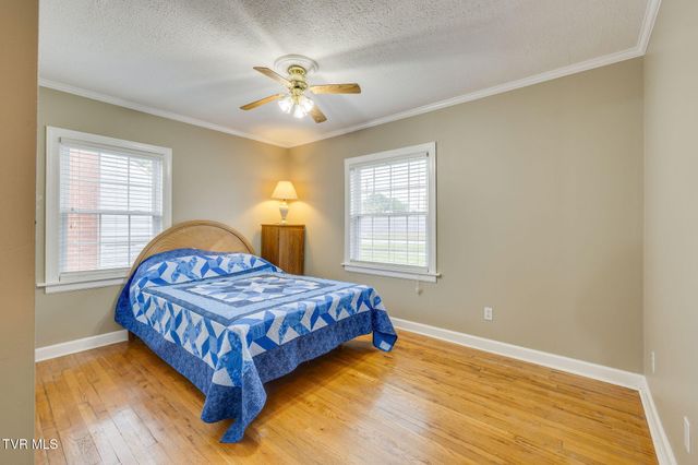 110 East Park Drive, Kingsport, TN 37660